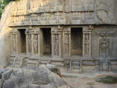 5651866-Trimurti_Cave_Temple-0