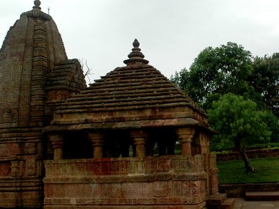 Pataleshwar-Temple-1